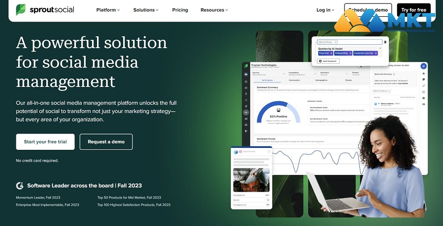 Chạy tool facebook sprout social