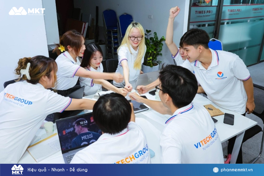 Khai Phá Bản Thân - Gắn Kết Đội Ngũ: Hành Trình Phát Triển Cùng Phần Mềm MKT Khai Phá Bản Thân - Gắn Kết Đội Ngũ: Hành Trình Phát Triển Cùng Phần Mềm MKT